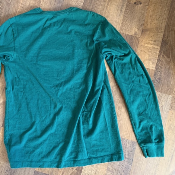 Nike Santa Boots Tee - Picture 14 of 14